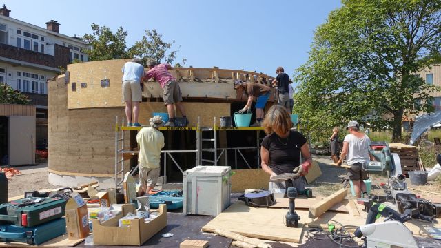 05 Zelfbouw Tuinpaviljoen Groene Mient (foto Cornelie Quist)